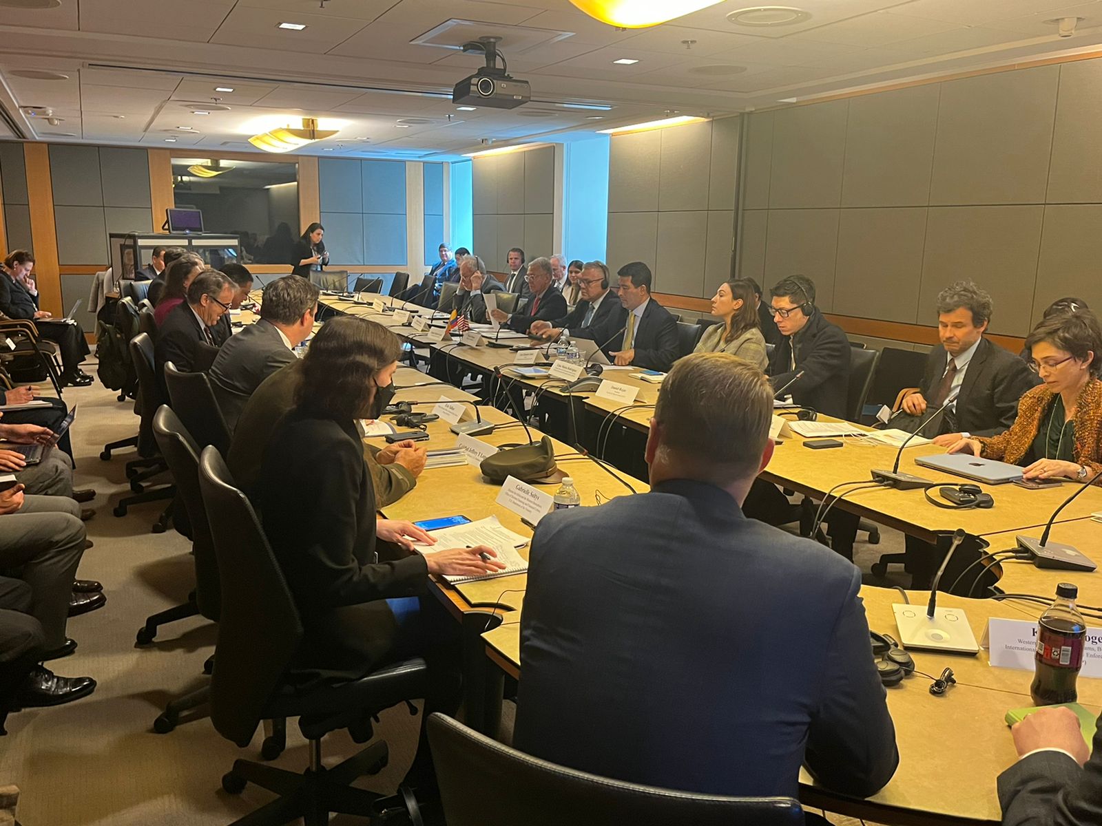 UIAF en el X Diálogo de Alto Nivel Colombia - Estados Unidos