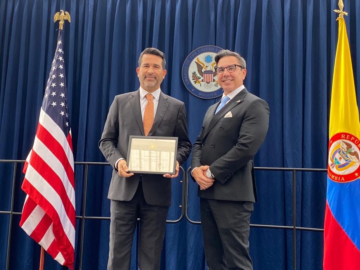 La Sección de Asuntos Antinarcóticos y Aplicación de la Ley (INL) Antinarcóticos y Aplicación de la Ley (INL)