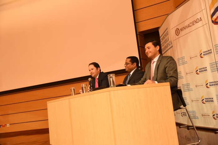 FMI a Colombia Termina con éxito la visita del FMI a Colombia