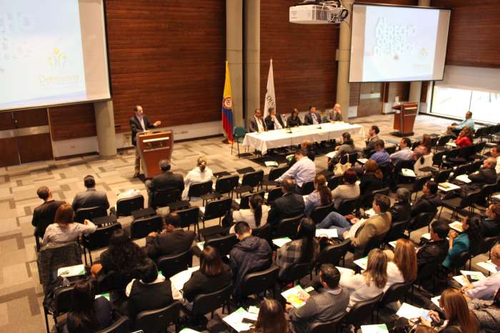 Director de la UIAF Director de la UIAF