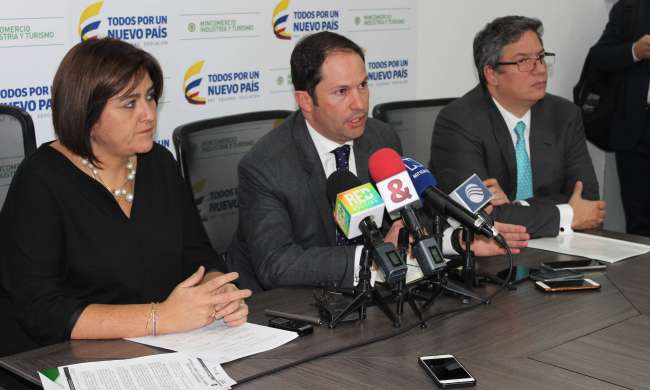 UIAF y DIAN UIAF y DIAN