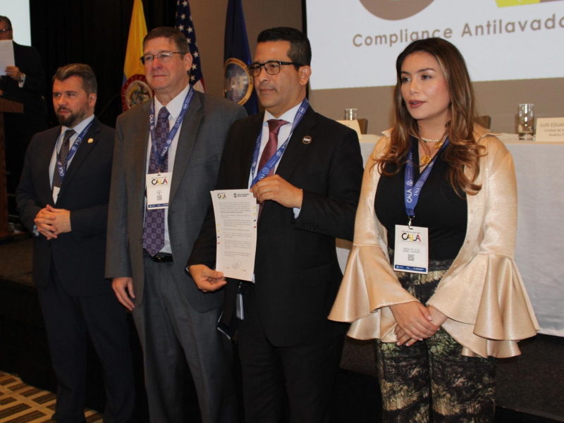 UIAF y INL inauguran el Primer Día Nacional del Compliance (CALA)