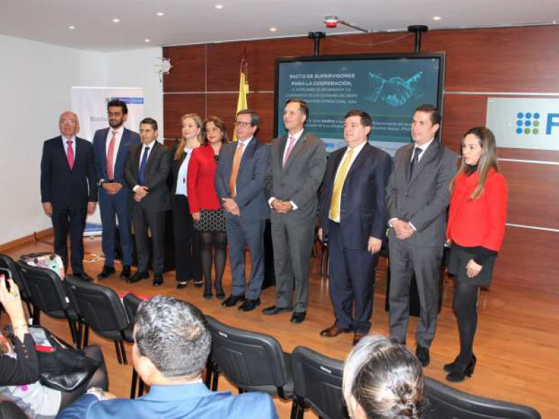 UIAF lidera Pactos de Supervisores para optimizar los sistemas de administración de riesgos anti lavado de activos