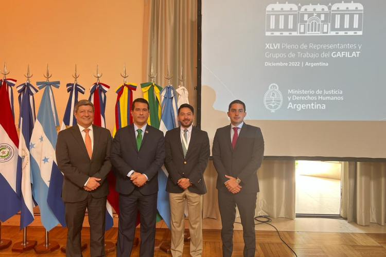 Colombia logró la recalificación de dos recomendaciones del GAFI