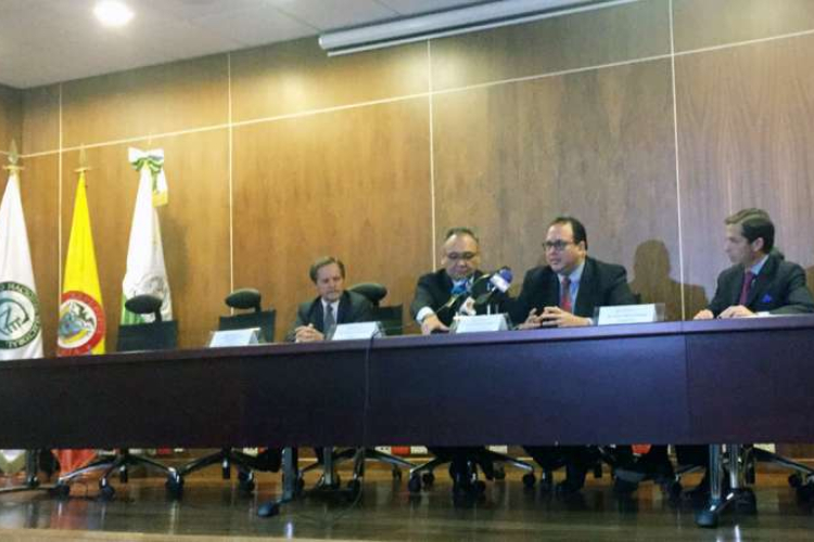 27 de julio de 2015: La UIAF y el CNE firmaron hoy un Convenio de Cooperación