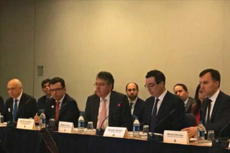 La UIAF y el Departamento del Tesoro de EEUU crean grupo de trabajo para perseguir la corrupción en Venezuela