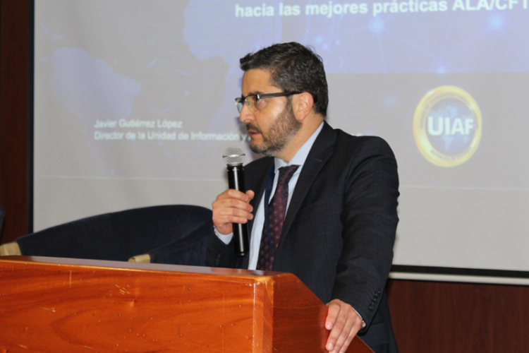 Director de la UIAF reitera el apoyo al sector de Juegos de Suerte y Azar en el Sexto Encuentro de Oficiales de Cumplimiento de Cornazar